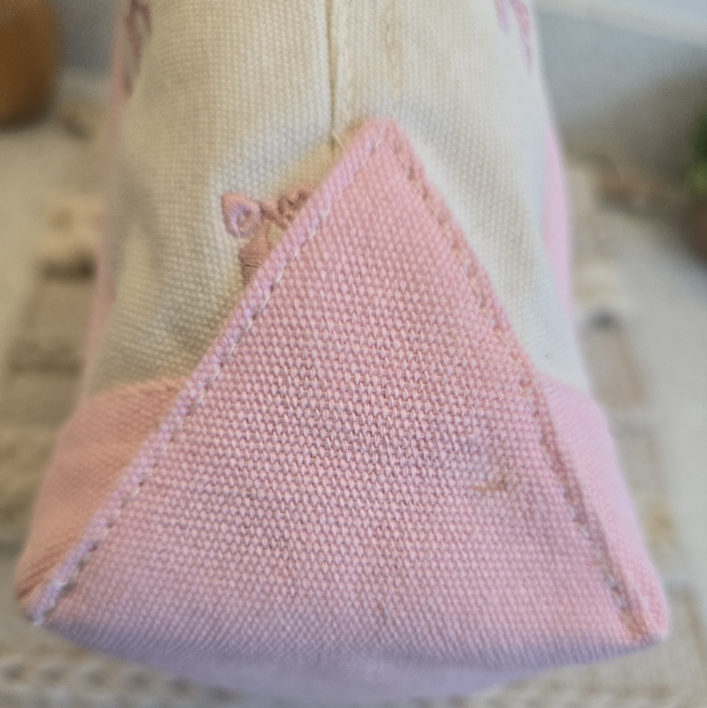 Pink Bow Tote - Picture 3 of 7
